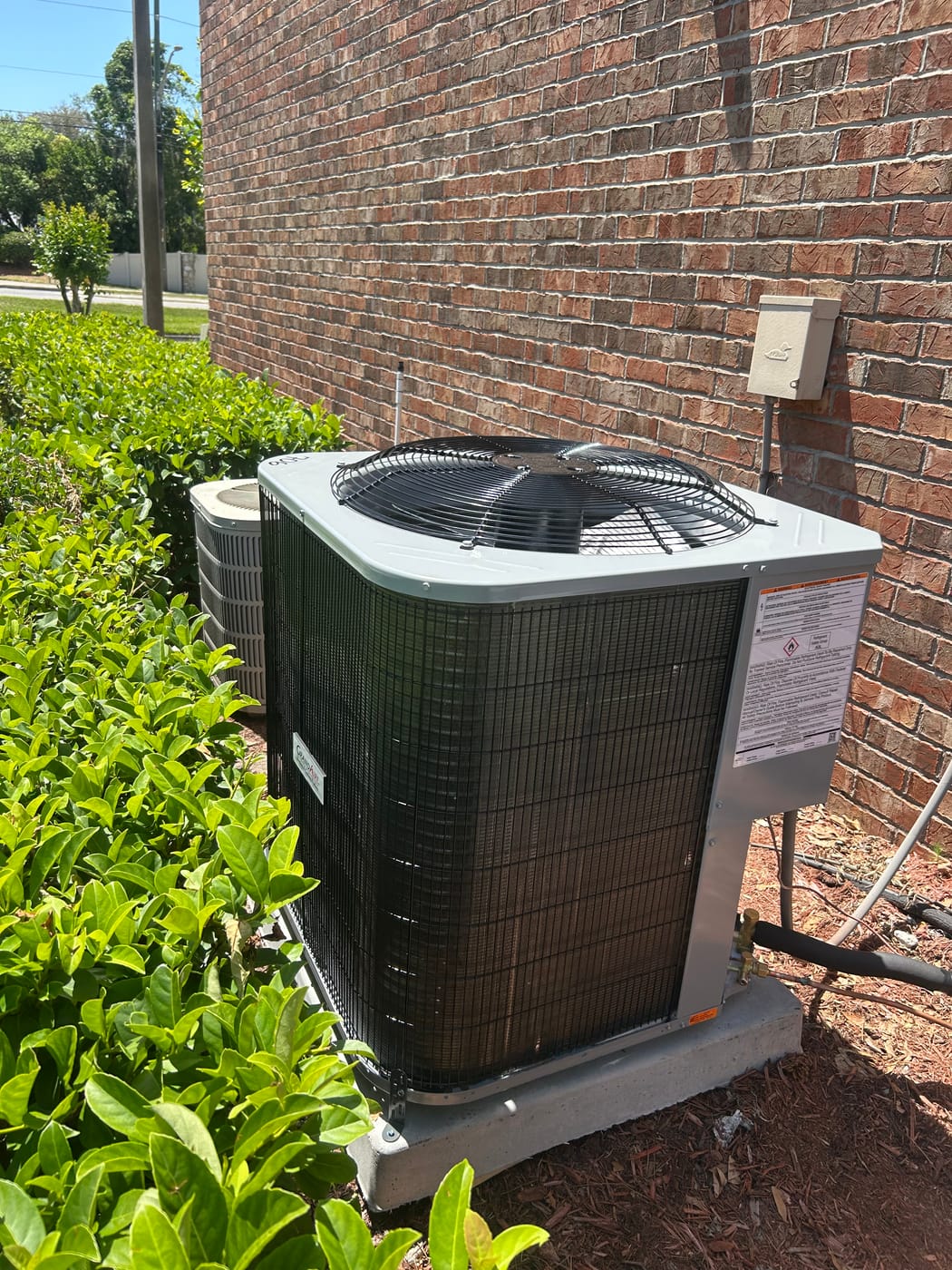 Mr Freeze HVAC — Condenser install